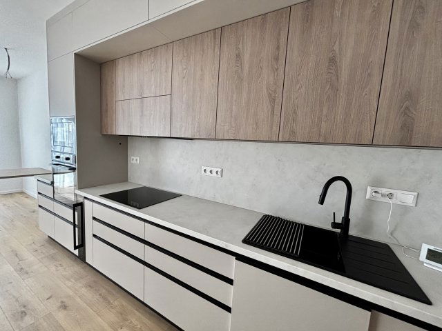 Eladó téglalakás, Balatonfüreden 85.9 M Ft, 2 szobás