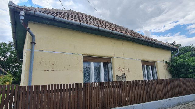 Eladó családi ház, Jánoshidán 11.99 M Ft, 2 szobás