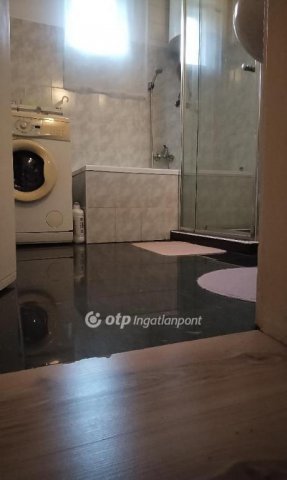 Eladó családi ház, Berettyóújfaluban 88 M Ft, 6 szobás