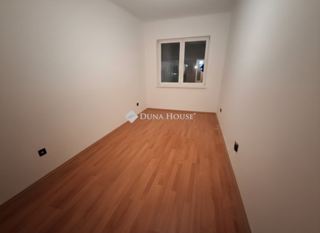 Eladó téglalakás, Budapesten, X. kerületben 54.9 M Ft, 2 szobás