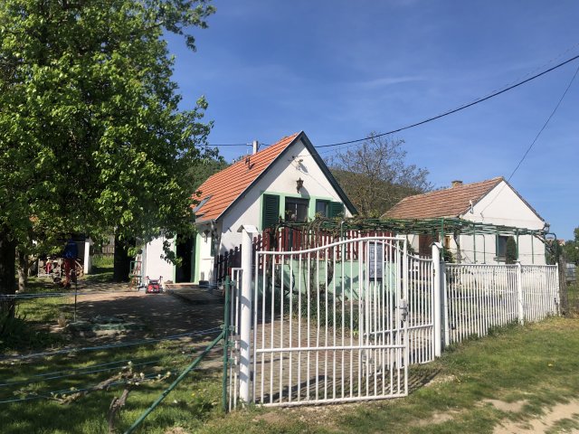 Eladó nyaraló, Dobán 32 M Ft, 1+1 szobás / költözzbe.hu