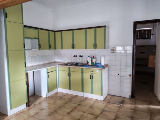 Eladó családi ház, Bócsán 75 M Ft, 4 szobás
