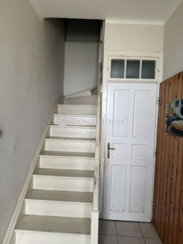 Eladó téglalakás, Pécsett 79.9 M Ft, 3 szobás