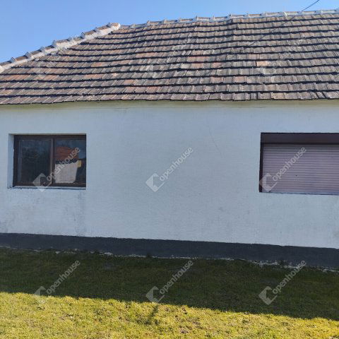Eladó családi ház, Káptalanfán 7.5 M Ft, 3 szobás