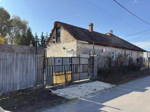 Eladó családi ház, Ráckevén, Arany János utcában 25 M Ft