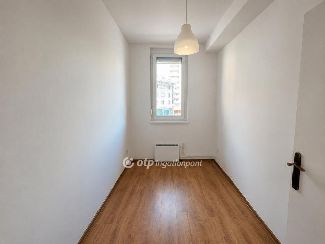 Kiadó téglalakás, albérlet, Budapesten, I. kerületben
