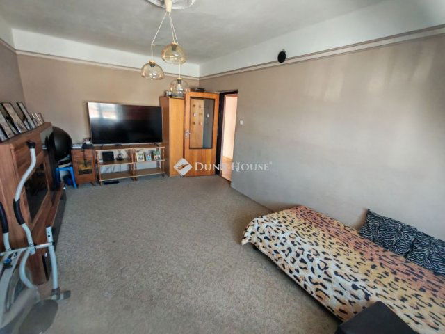 Eladó családi ház, Nyársapáton 42.9 M Ft, 3 szobás