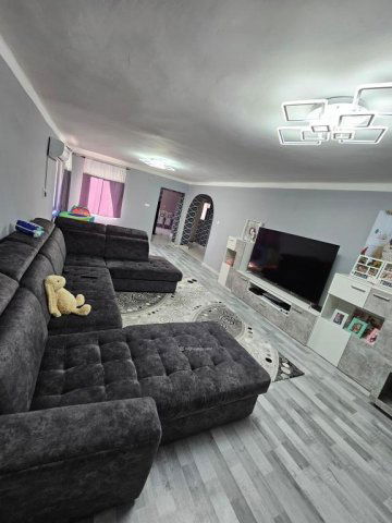 Eladó családi ház, Siklóson 50 M Ft, 3 szobás