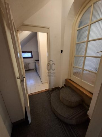 Eladó téglalakás, Üllőn 74.5 M Ft, 3 szobás