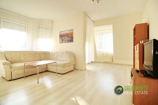 Kiadó téglalakás, albérlet, Debrecenben 400 E Ft / hó, 4 szobás