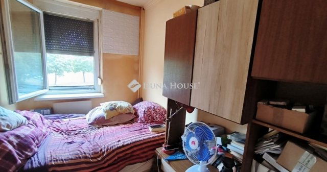 Eladó panellakás, Budapesten, XXI. kerületben 62 M Ft, 3 szobás