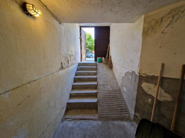 Eladó ipari ingatlan, Szegeden 15 M Ft / költözzbe.hu