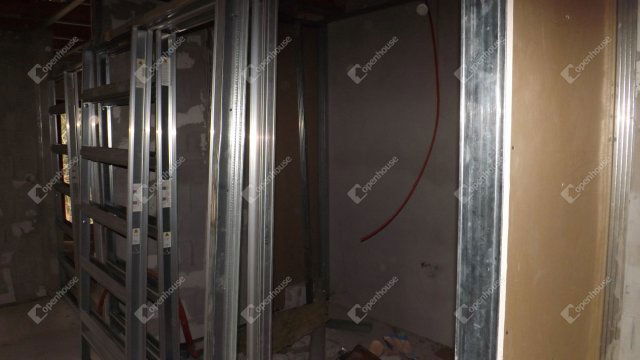 Eladó ipari ingatlan, Ajkán 140 M Ft / költözzbe.hu