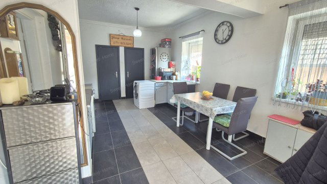 Eladó családi ház, Nyárlőrincen 44.9 M Ft, 2 szobás