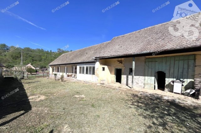 Eladó családi ház, Tevelen 29.99 M Ft, 3 szobás