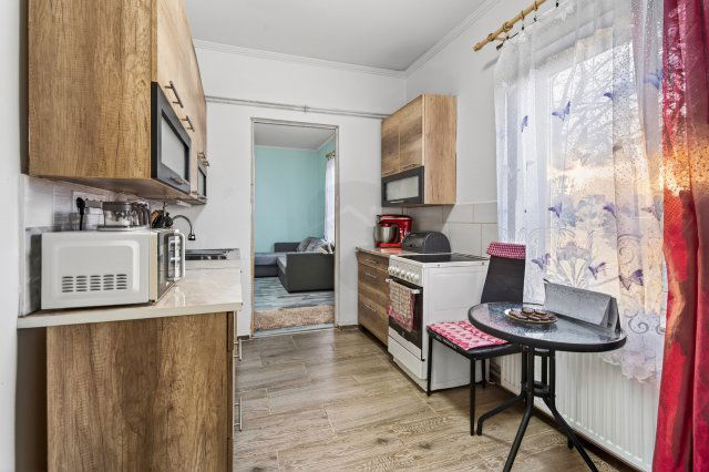 Eladó családi ház, Pusztavámon 28 M Ft, 2 szobás