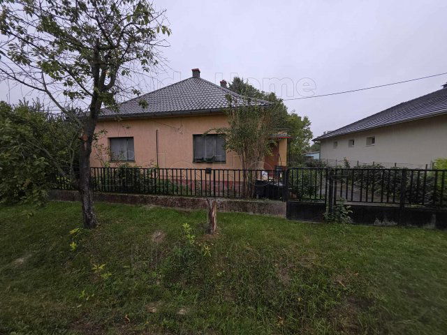 Eladó családi ház, Fülén 69.9 M Ft, 3 szobás