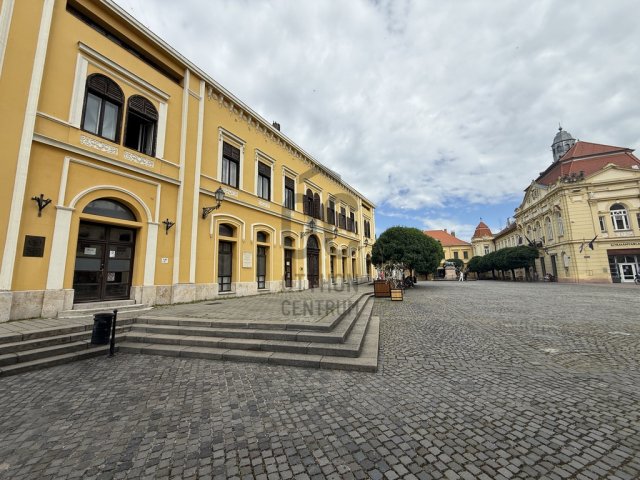 Kiadó ipari ingatlan, Szigetváron 190 E Ft / hó