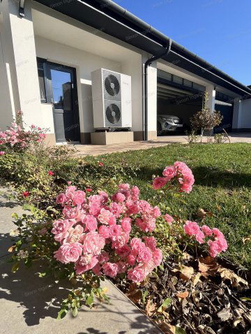 Eladó családi ház, Kecskeméten 249 M Ft, 4 szobás