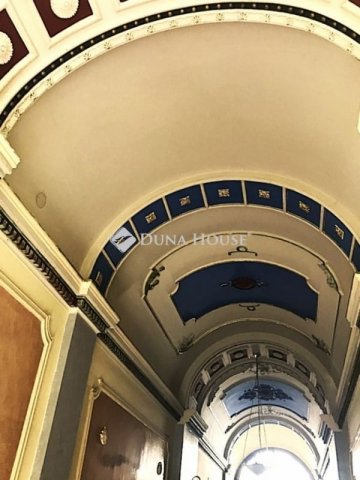 Kiadó téglalakás, albérlet, Budapesten, VI. kerületben