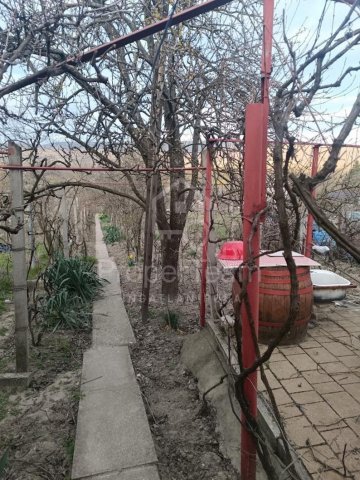 Eladó nyaraló, Vértesszőlősön 7.5 M Ft, 1 szobás