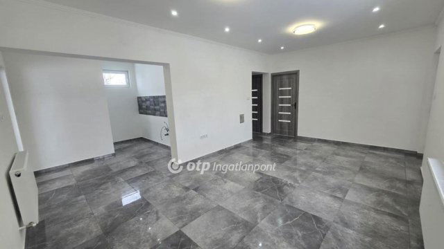 Eladó családi ház, Nádudvaron 52.5 M Ft, 2 szobás