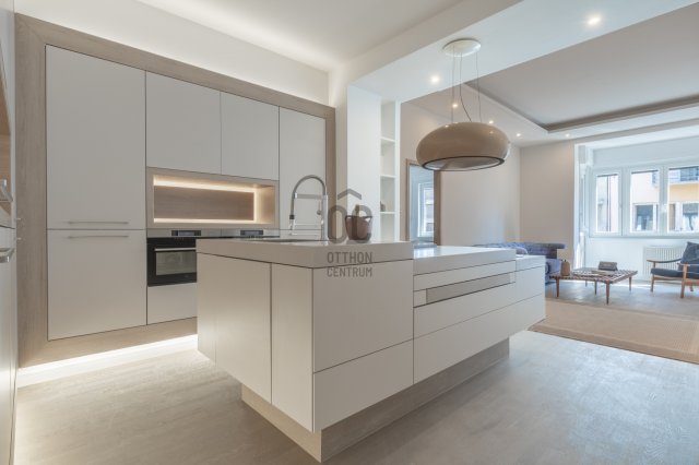 Eladó téglalakás, Budapesten, XII. kerületben 219.9 M Ft