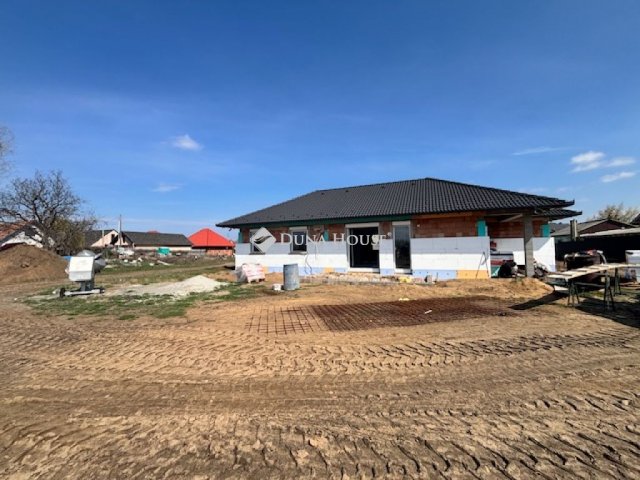 Eladó családi ház, Gyálon, Krúdy Gyula utcában 130 M Ft