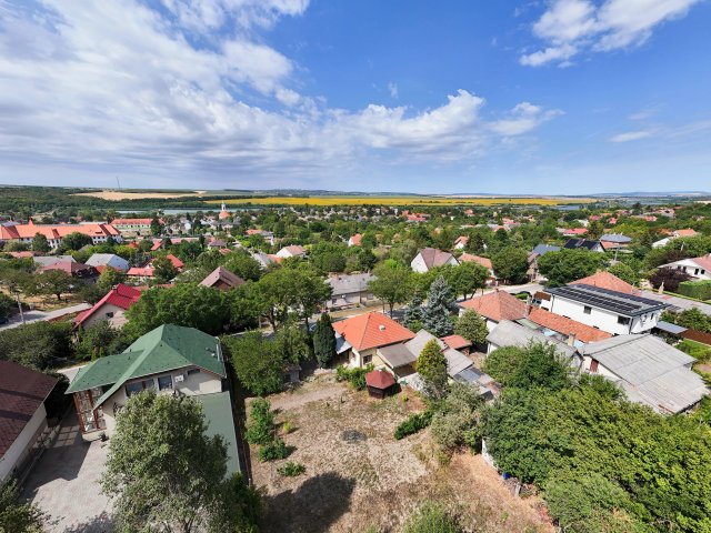 Eladó családi ház, Biatorbágyon 96 M Ft, 3 szobás