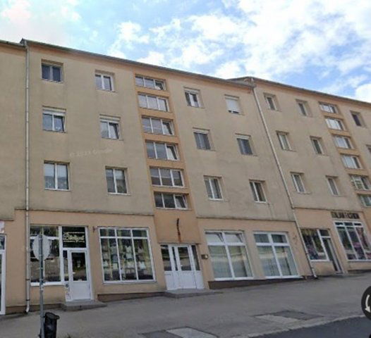 Eladó téglalakás, Várpalotán 30 M Ft, 2 szobás