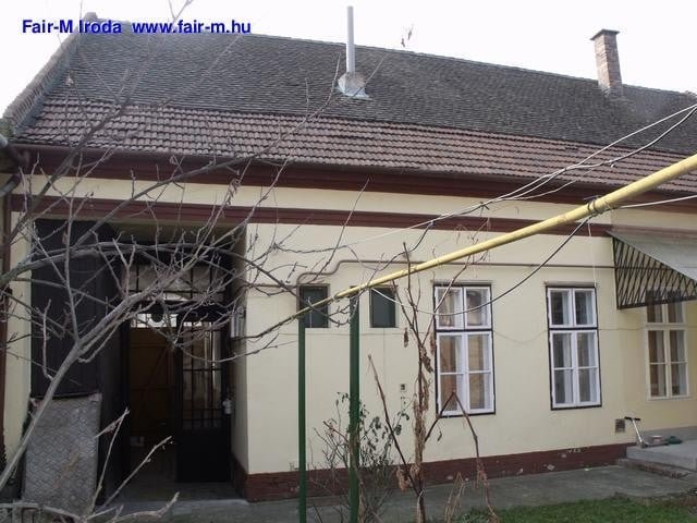 Eladó családi ház, Hódmezővásárhelyen 16.9 M Ft, 4 szobás