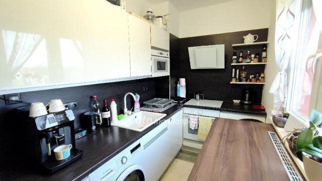 Eladó téglalakás, Mosonmagyaróváron 43.9 M Ft, 2 szobás