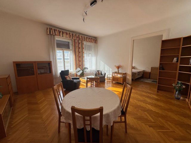 Eladó téglalakás, Budapesten, V. kerületben 159 M Ft, 2 szobás