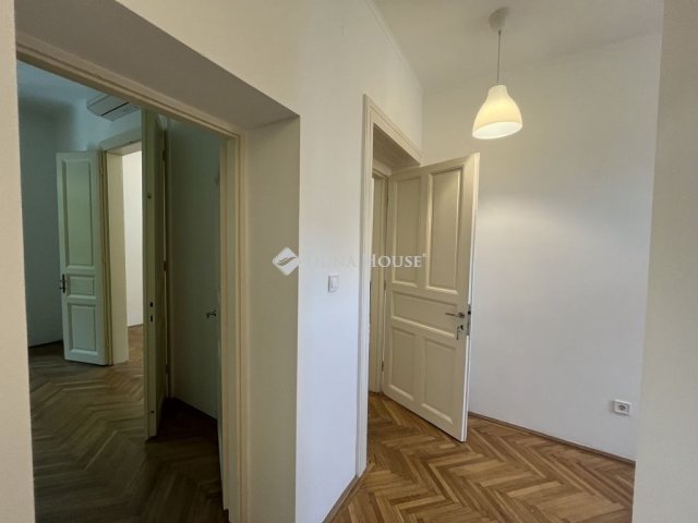 Eladó téglalakás, Budapesten, X. kerületben 104.9 M Ft, 3 szobás