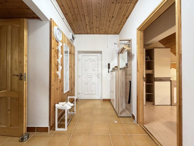 Kiadó téglalakás, albérlet, Székesfehérvárott 240 E Ft / hó
