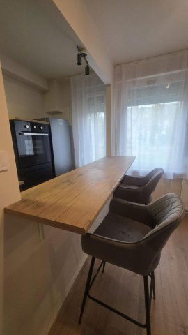 Kiadó panellakás, albérlet, Debrecenben 260 E Ft / hó, 2 szobás