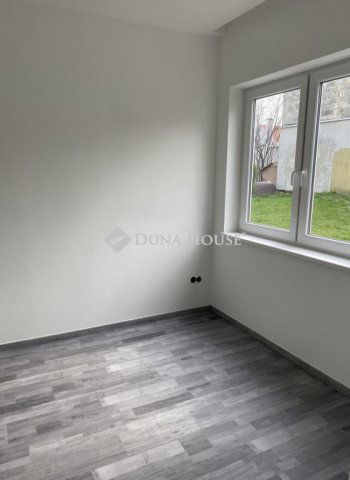 Kiadó ikerház, albérlet, Budapesten, XXII. kerületben, 3 szobás
