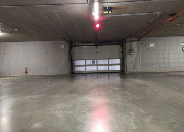 Eladó garázs, Komáromban 5 M Ft / költözzbe.hu