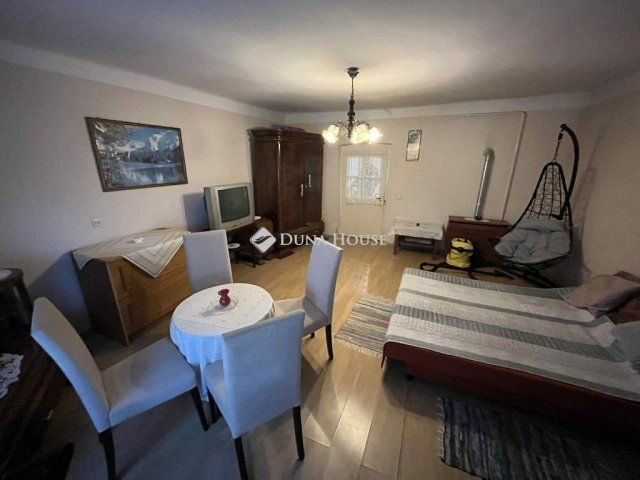 Eladó családi ház, Kecskeméten 36 M Ft, 1 szobás