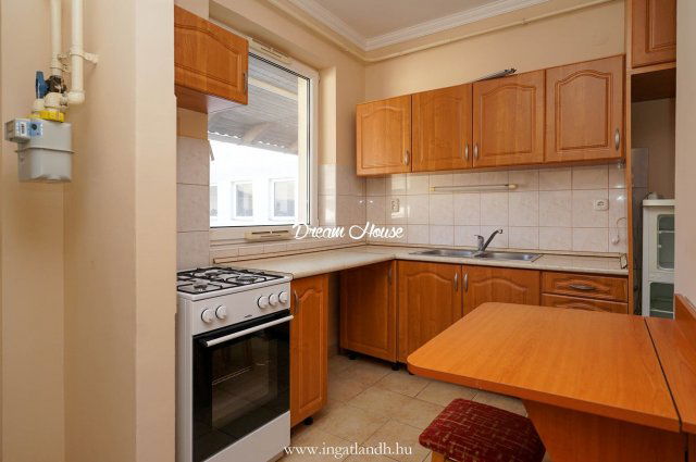 Kiadó téglalakás, albérlet, Nyíregyházán, Kosbor utcában
