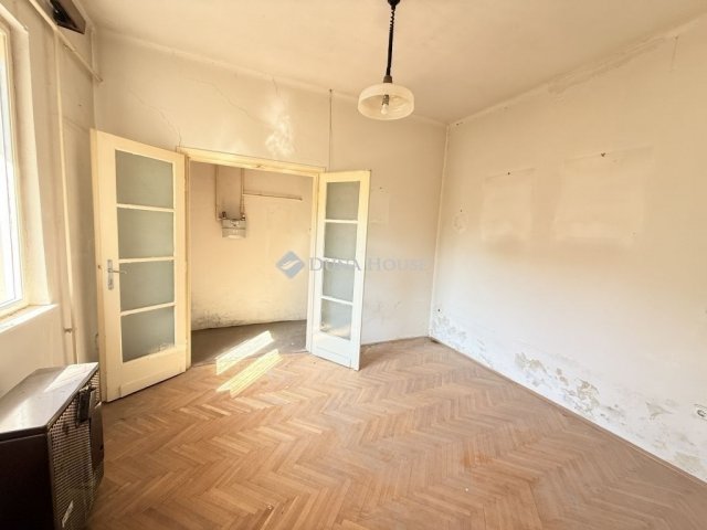 Eladó családi ház, Budapesten, XX. kerületben 66.9 M Ft