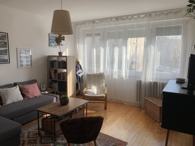 Eladó panellakás, Budapesten, XVI. kerületben 71 M Ft, 2 szobás