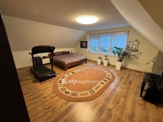 Eladó családi ház, Nyíregyházán 126.6 M Ft, 5 szobás