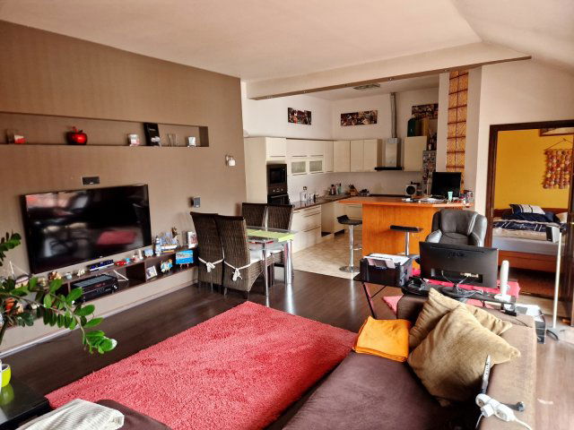 Eladó családi ház, Nyíregyházán 330 M Ft, 3 szobás
