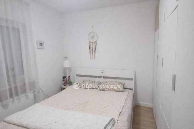 Eladó téglalakás, Halásztelken 72.9 M Ft, 3 szobás