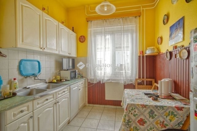 Eladó családi ház, Budapesten, XVIII. kerületben 95.9 M Ft