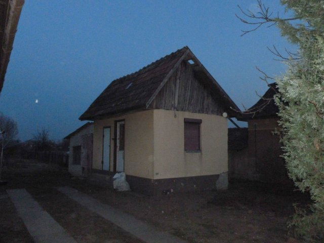 Eladó családi ház, Pilisen 39.99 M Ft, 3 szobás