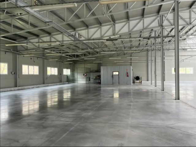 Eladó ipari ingatlan, Baktalórántházán 647.7 M Ft