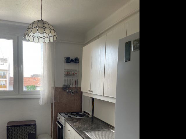 Eladó téglalakás, Egerben 65 M Ft, 2+2 szobás