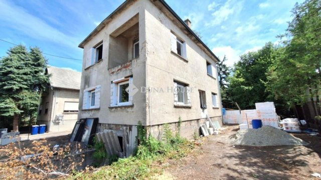 Eladó családi ház, Kiskunlacházán 65 M Ft, 4 szobás